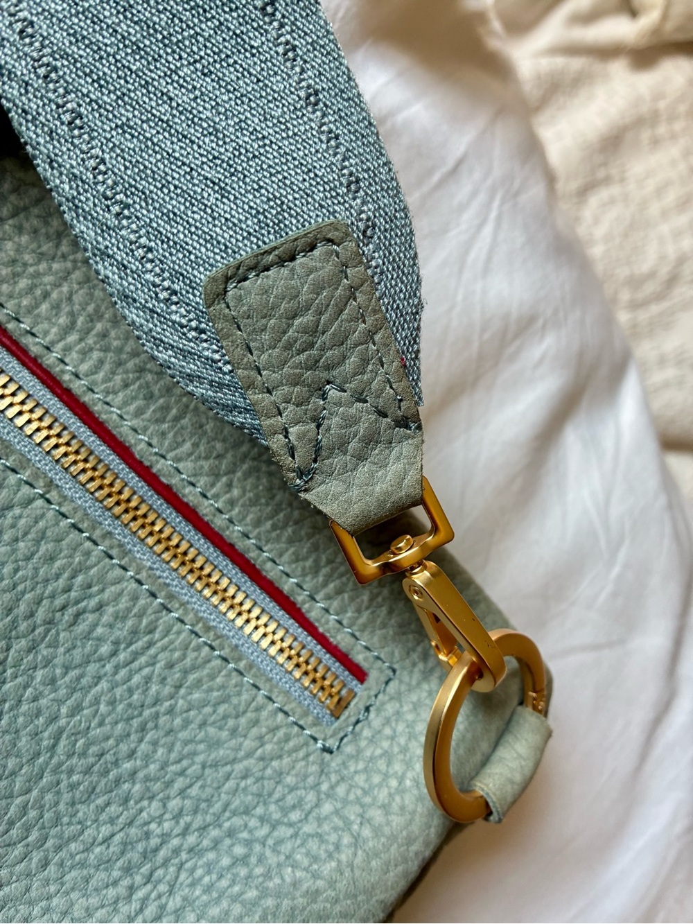 HAMMITT Charles Medium Crossbody Belt Bag Bay Blue Nubuck PRE-OWNED - Picture 7 of 11